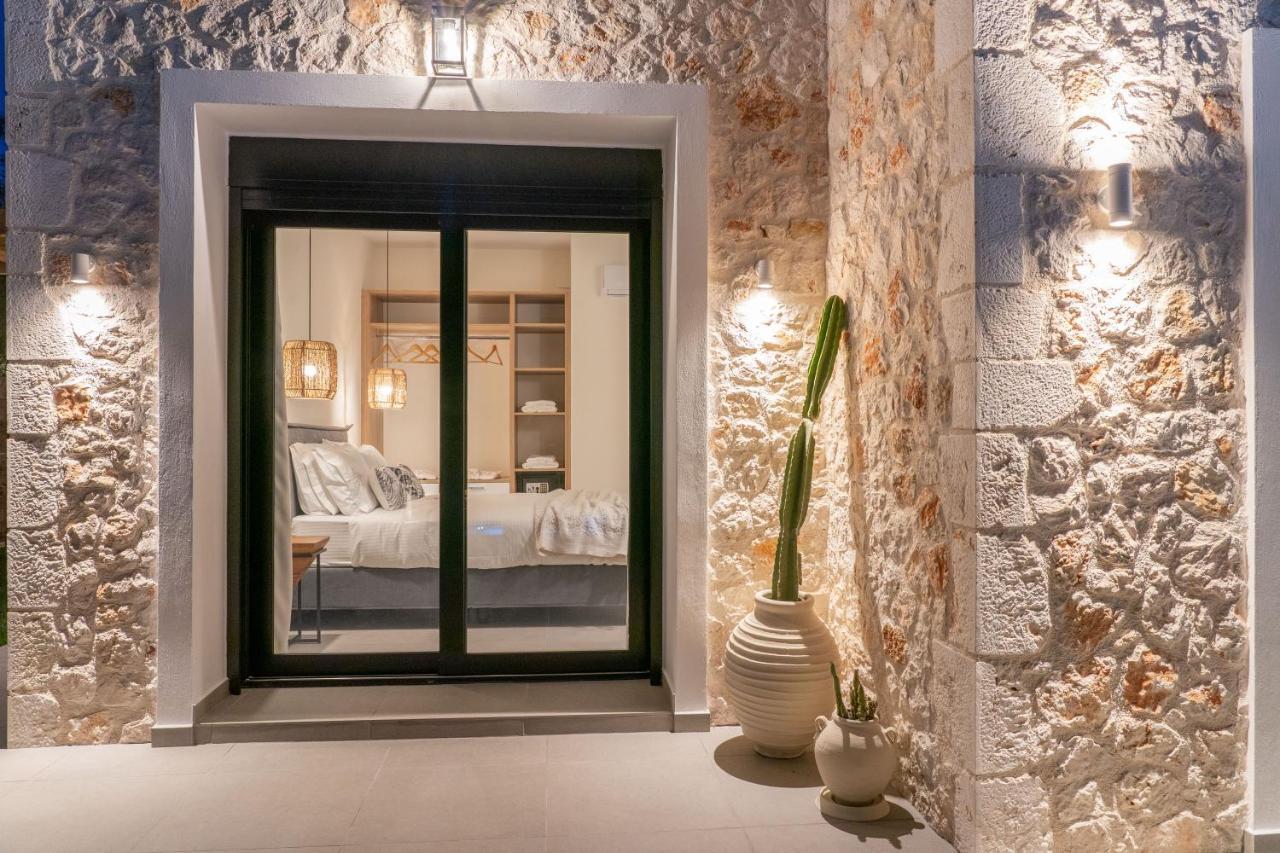 Diosas Luxury Villas Andipáta Exterior foto